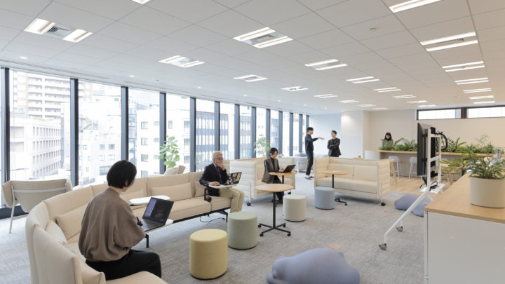 普遍性と可変性が共存する、これからのセットアップオフィス ―BIZCORE飯田橋